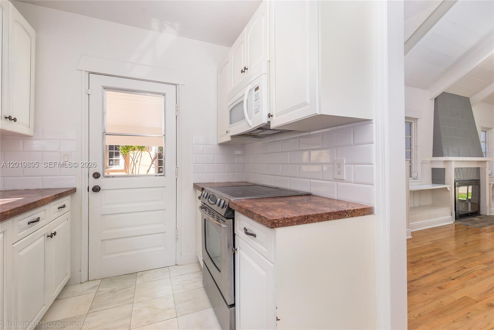 228 SW 23rd Rd #FRONT Miami, FL 33129
