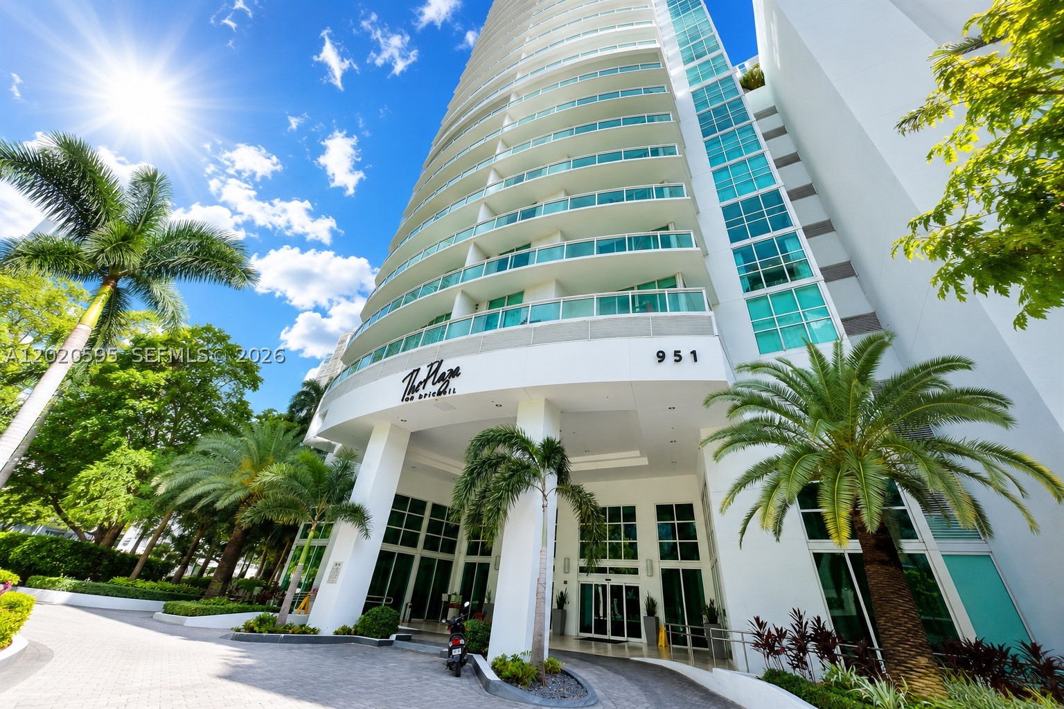 image The Plaza on Brickell West10