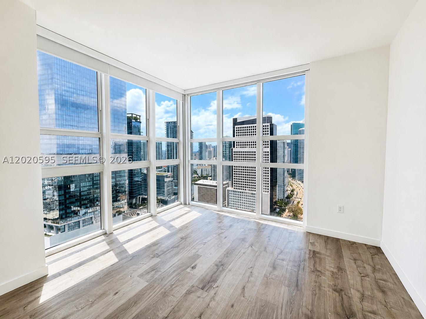 image The Plaza on Brickell West7