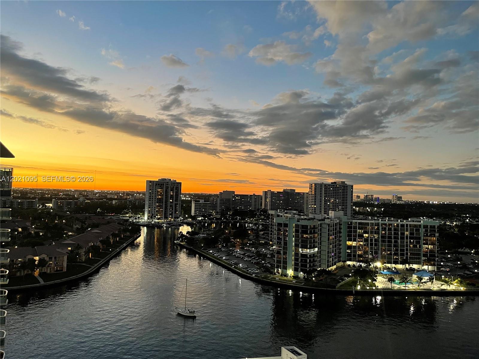 3800 S Ocean Dr #1725