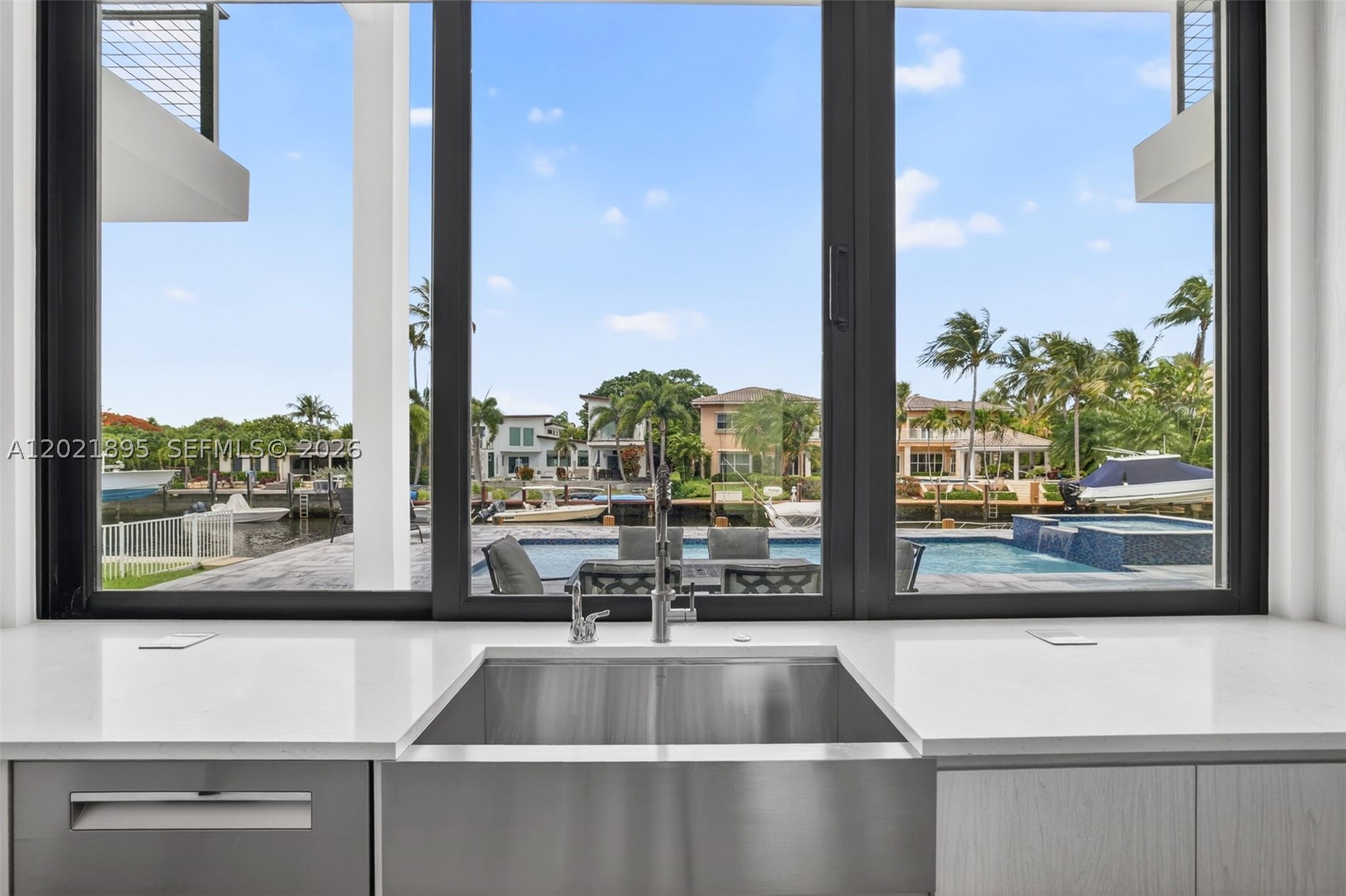 2751 NE 22nd Ct Pompano Beach, FL 33062