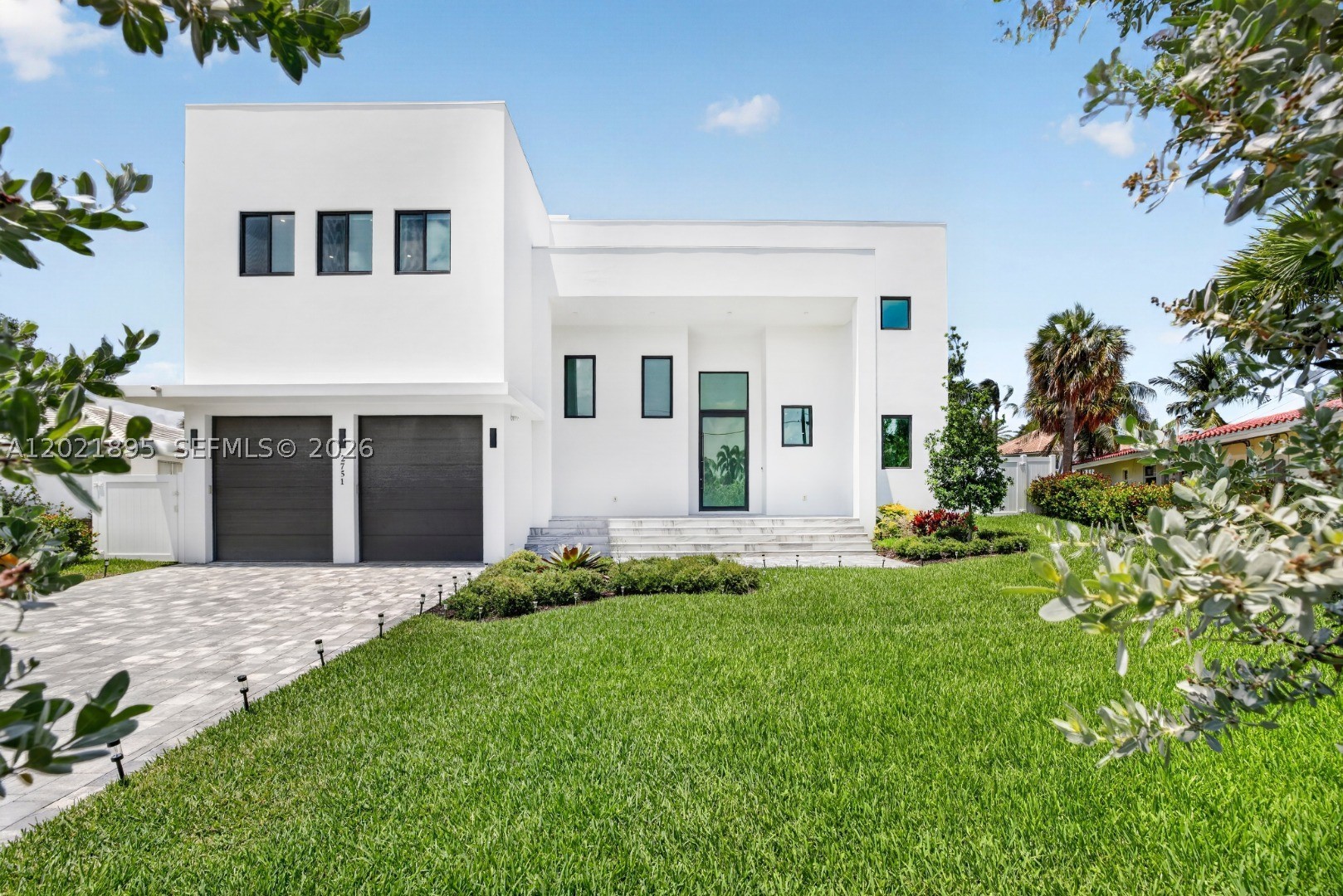 2751 NE 22nd Ct Pompano Beach, FL 33062
