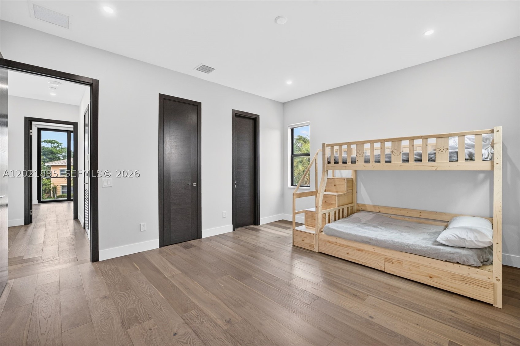 2751 NE 22nd Ct Pompano Beach, FL 33062