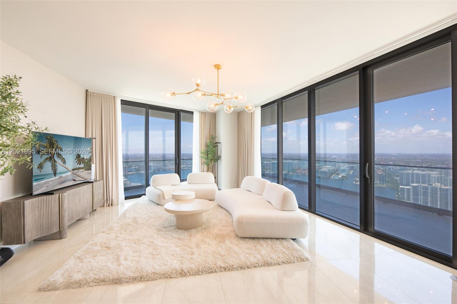 18975 Collins Ave #5205 Sunny Isles Beach, FL 33160
