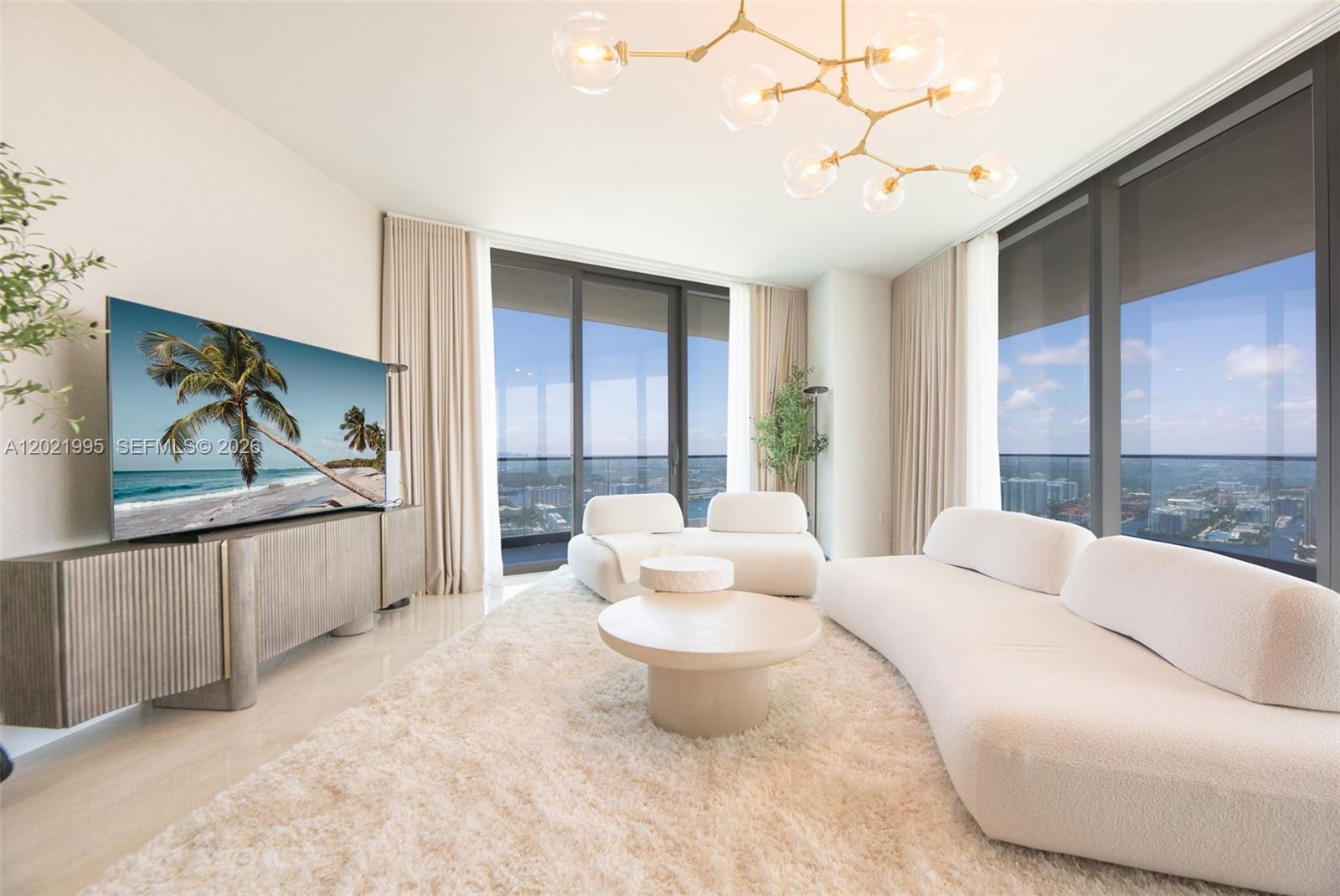 18975 Collins Ave #5205 Sunny Isles Beach, FL 33160