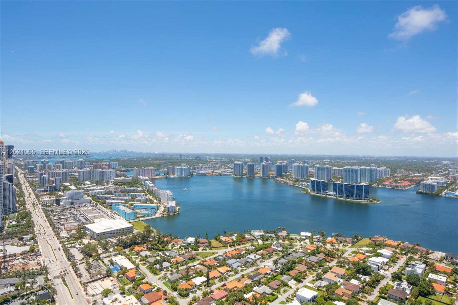 18975 Collins Ave #5205 Sunny Isles Beach, FL 33160