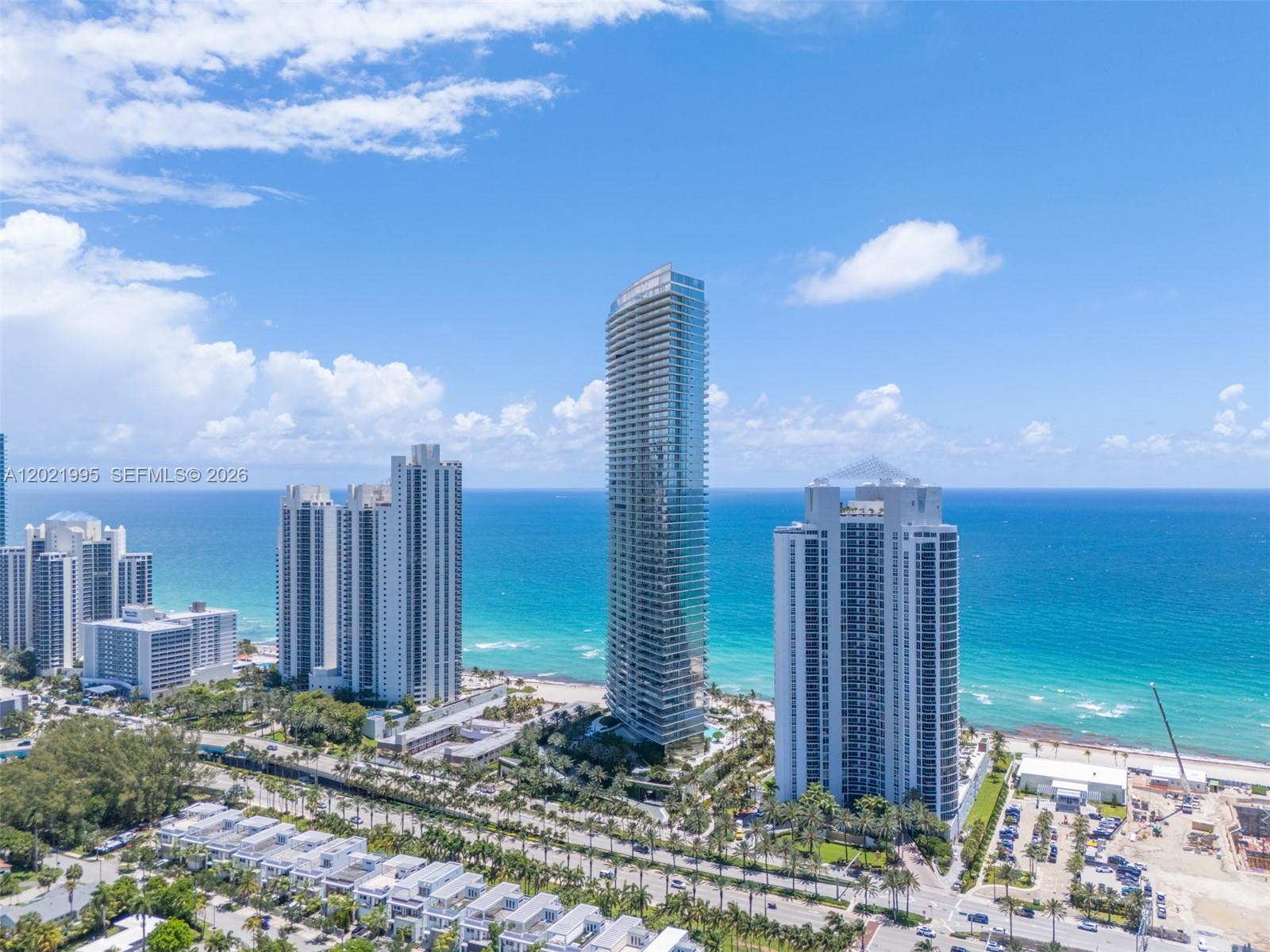 18975 Collins Ave #5205 Sunny Isles Beach, FL 33160