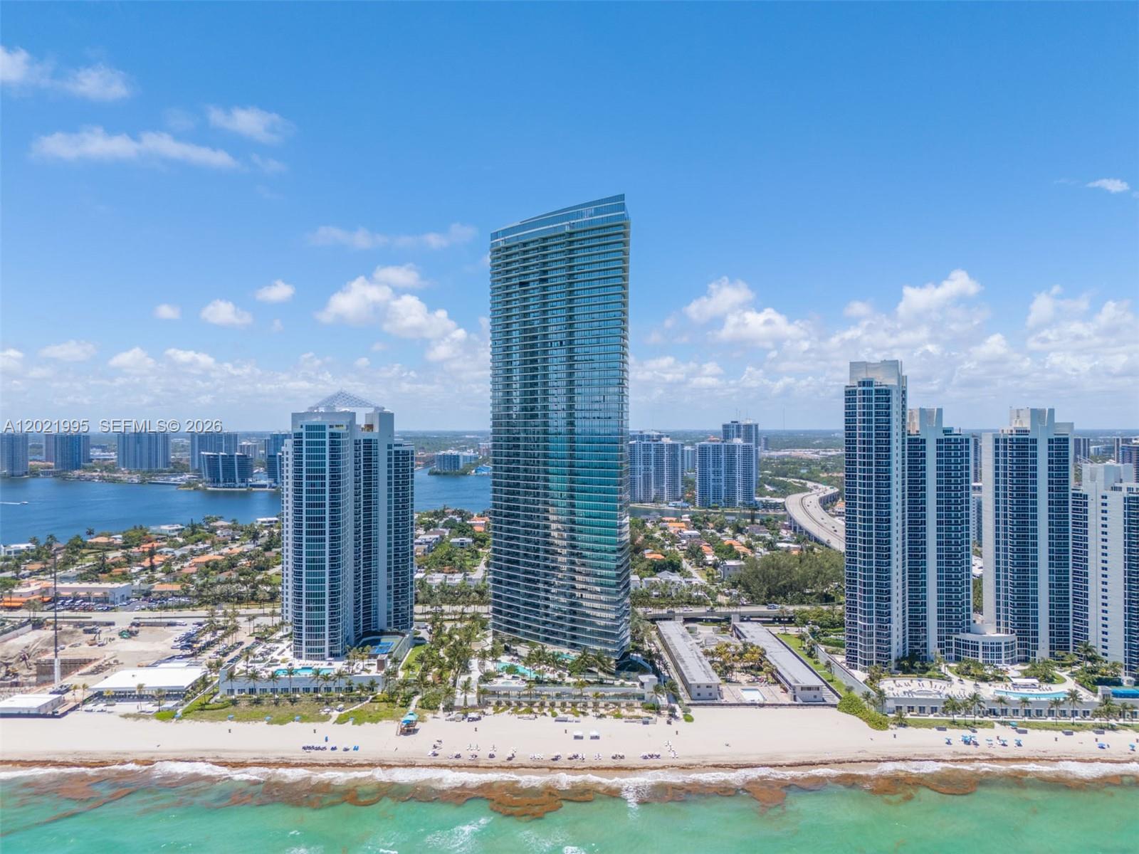 18975 Collins Ave #5205 Sunny Isles Beach, FL 33160
