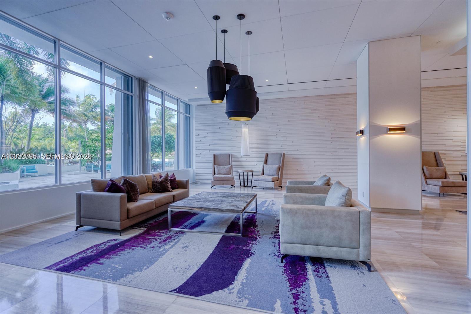 image Arlen House East25