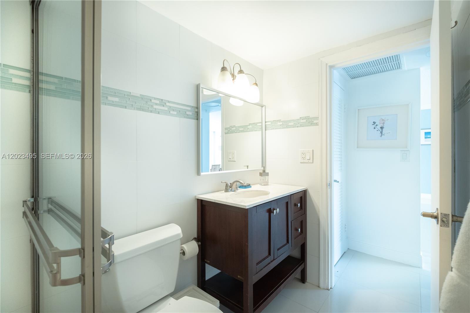 5601 Collins Ave #1420 Miami Beach, FL 33140