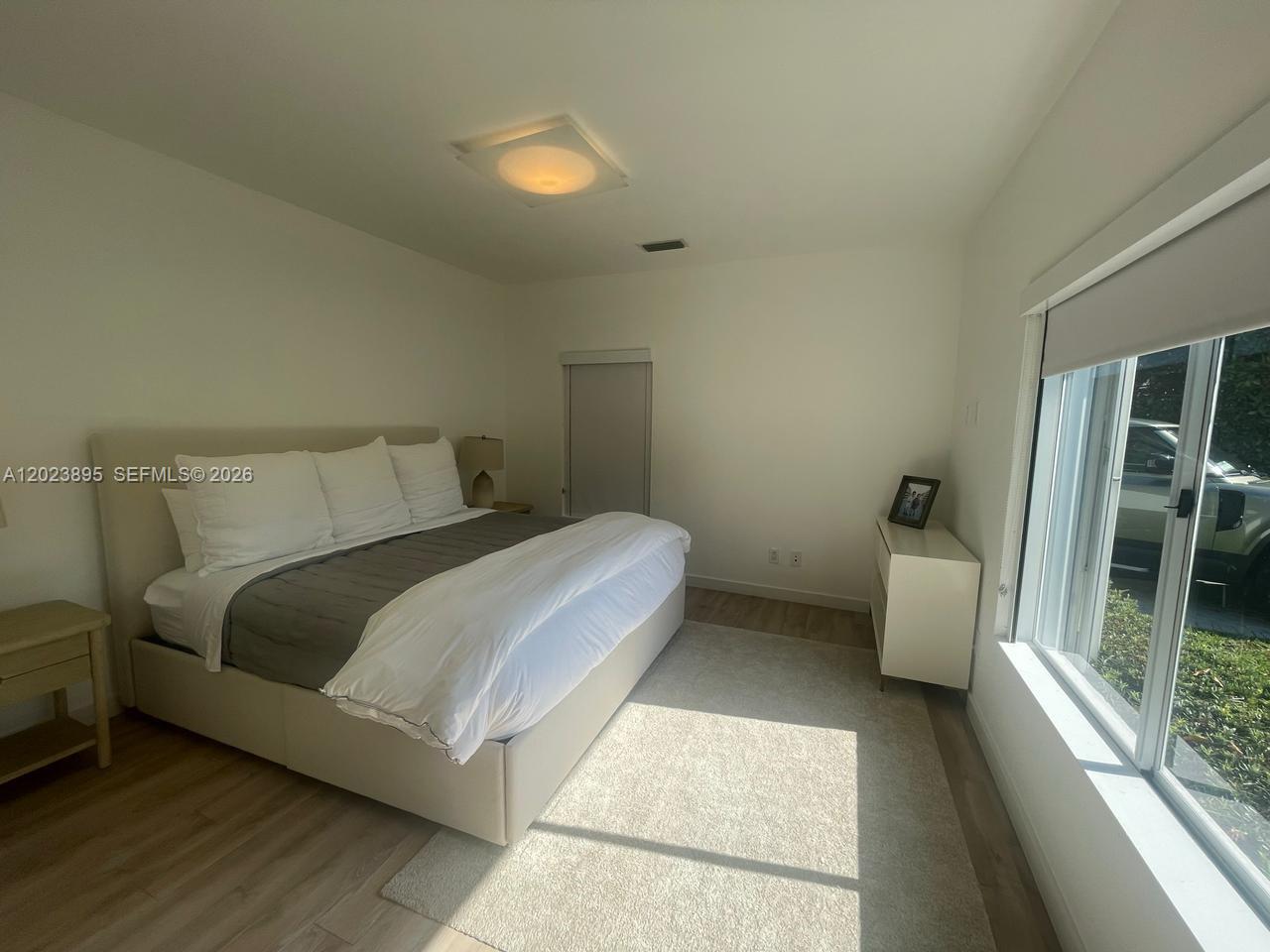 181 Island Dr Key Biscayne, FL 33149