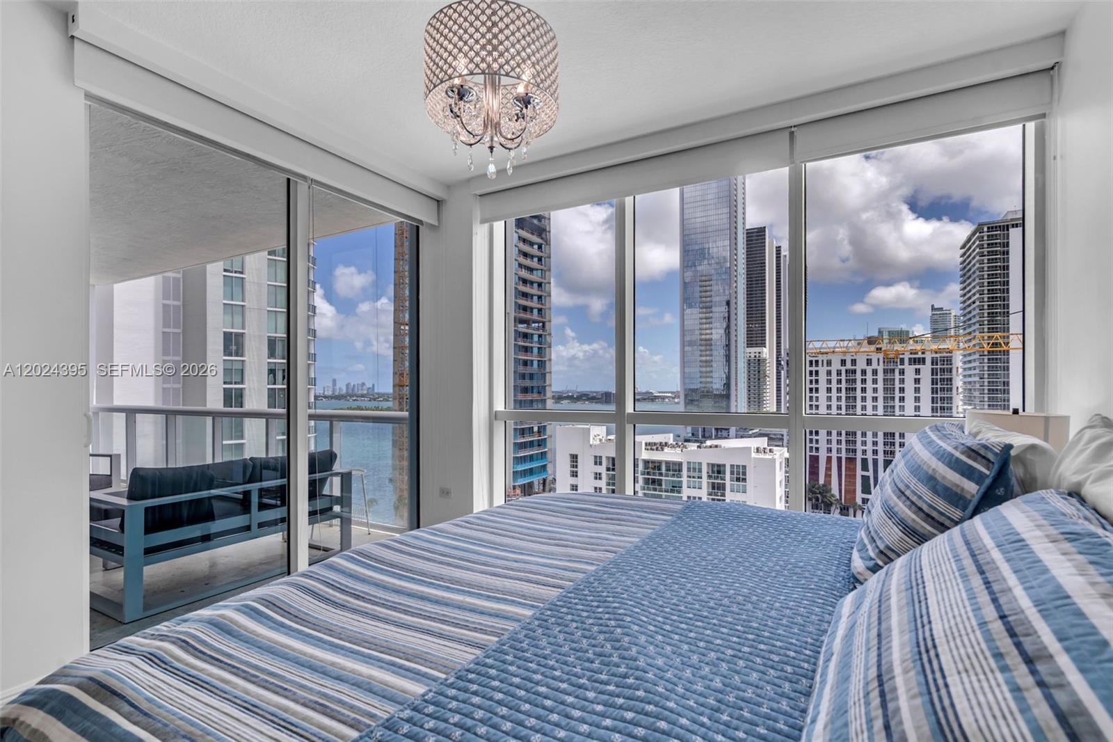 image Platinum Condominium11