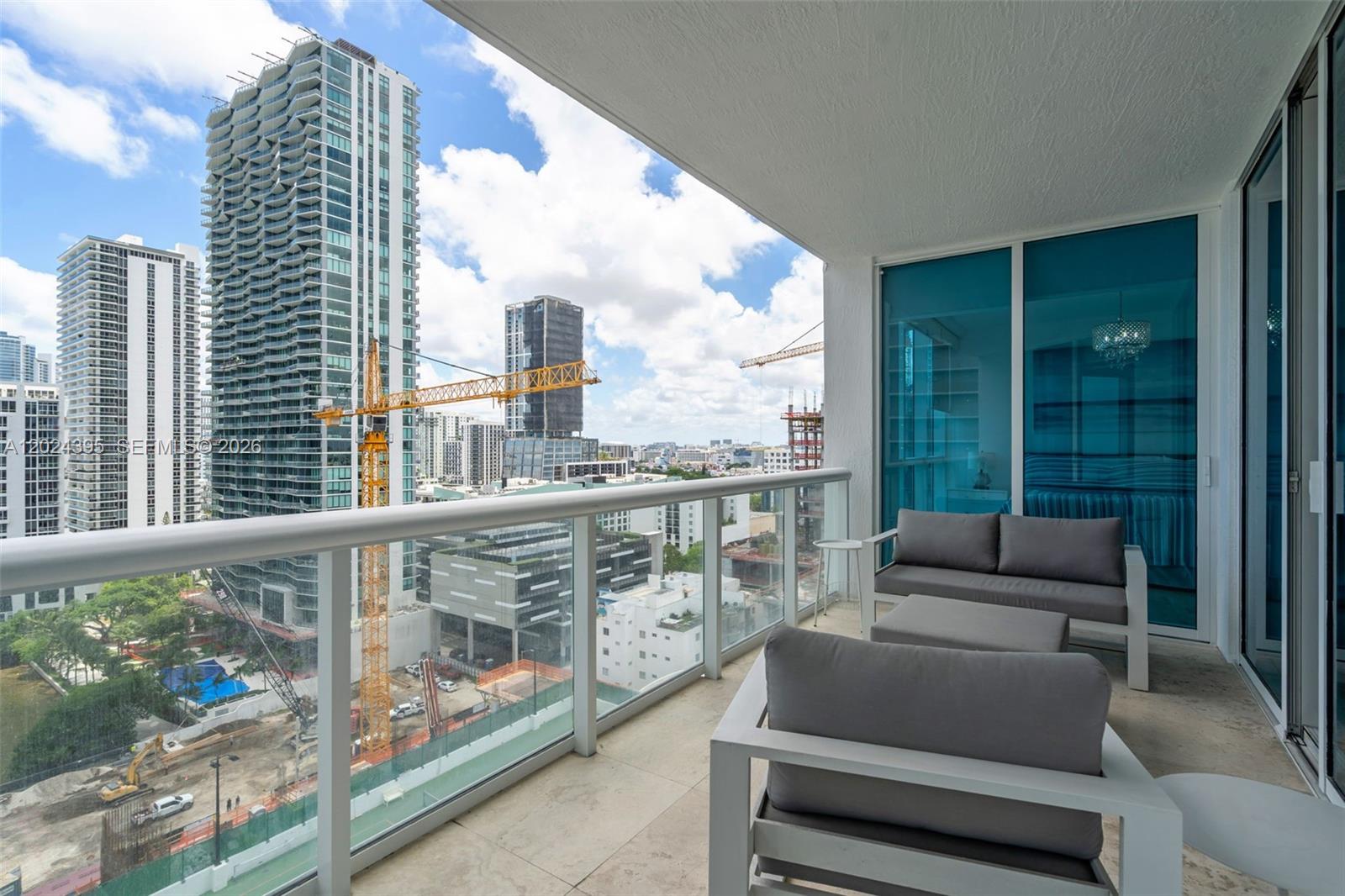 image Platinum Condominium23