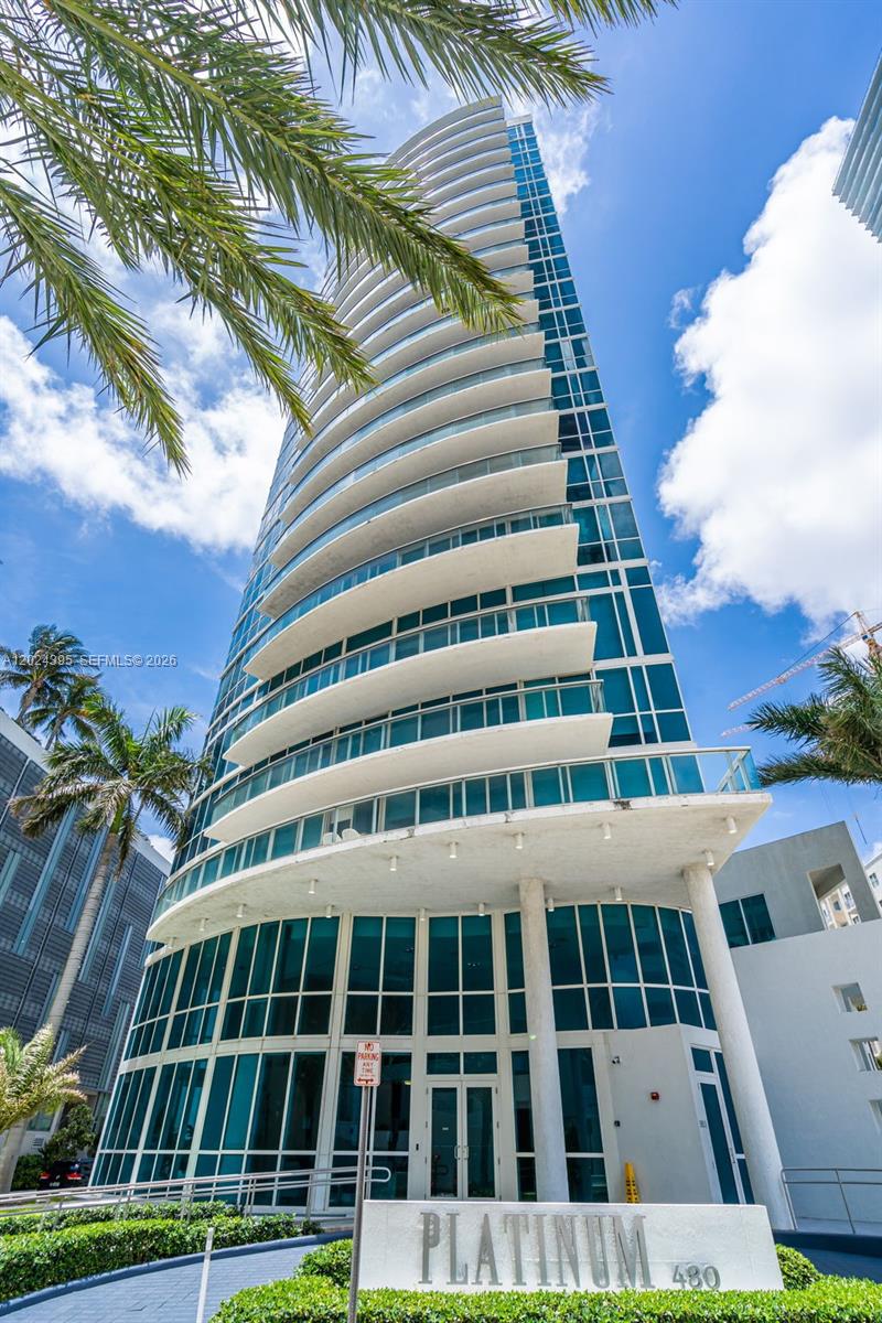 image Platinum Condominium32