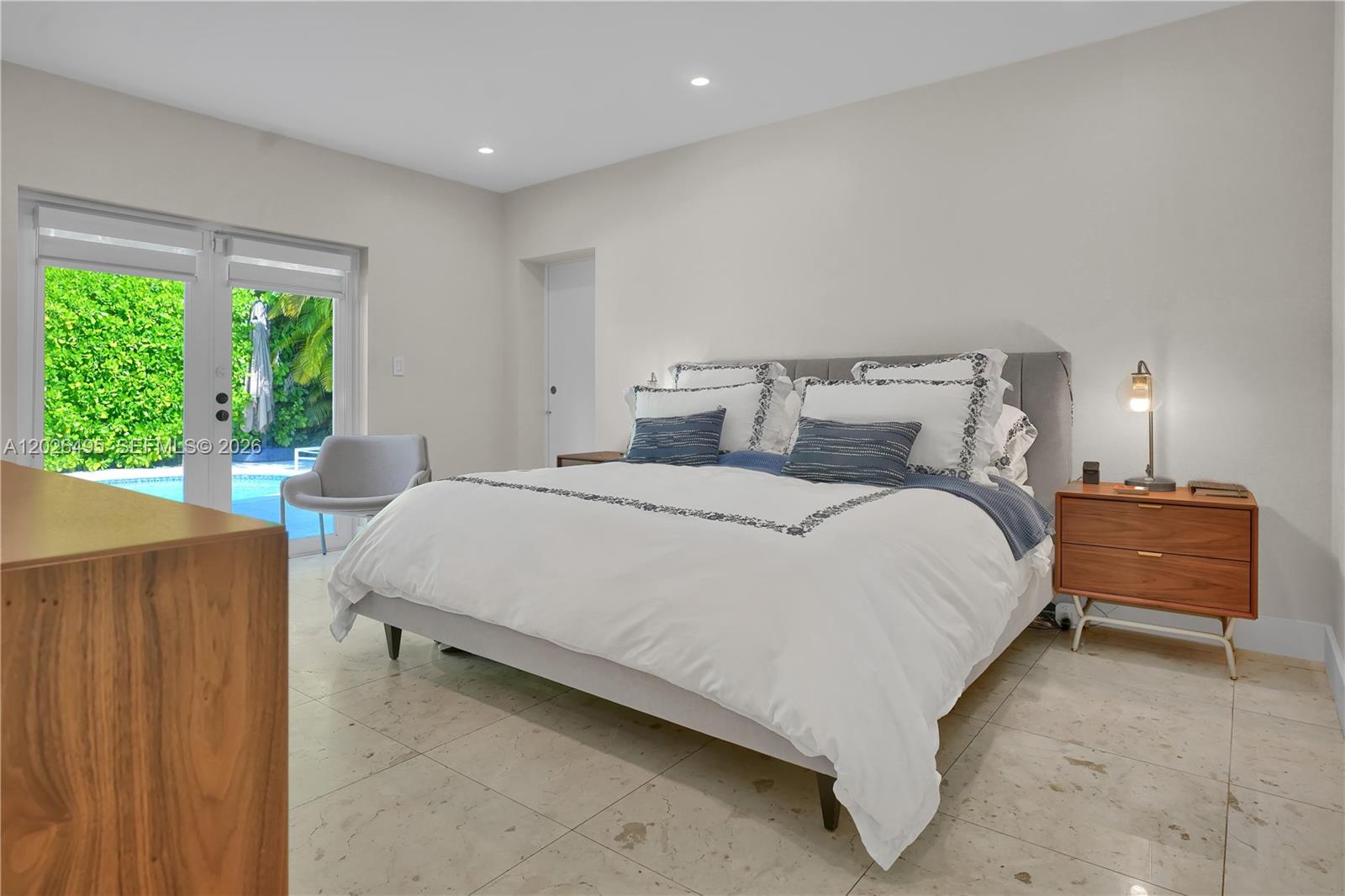 6111 SW 86th St South Miami, FL 33143