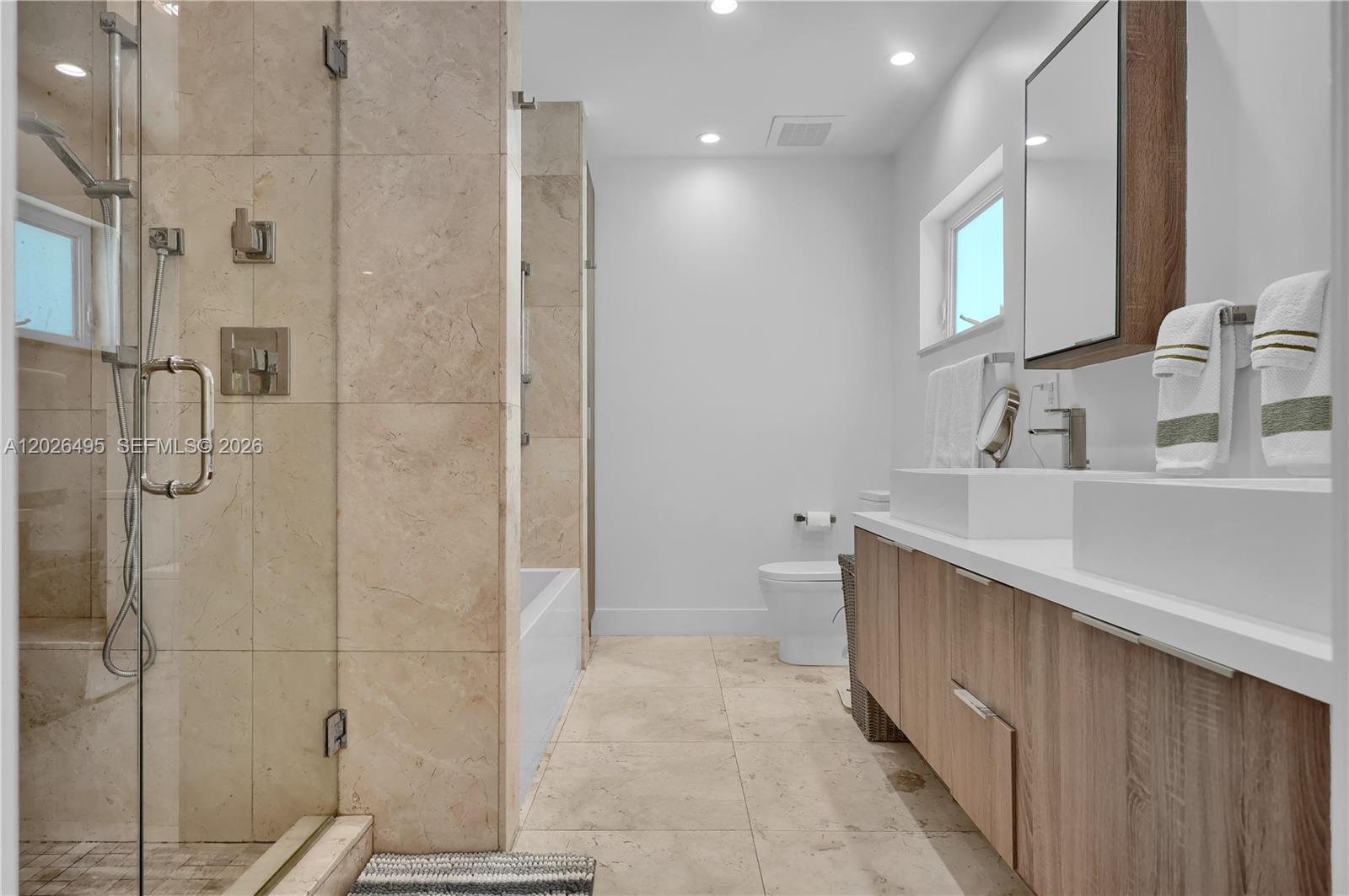 6111 SW 86th St South Miami, FL 33143