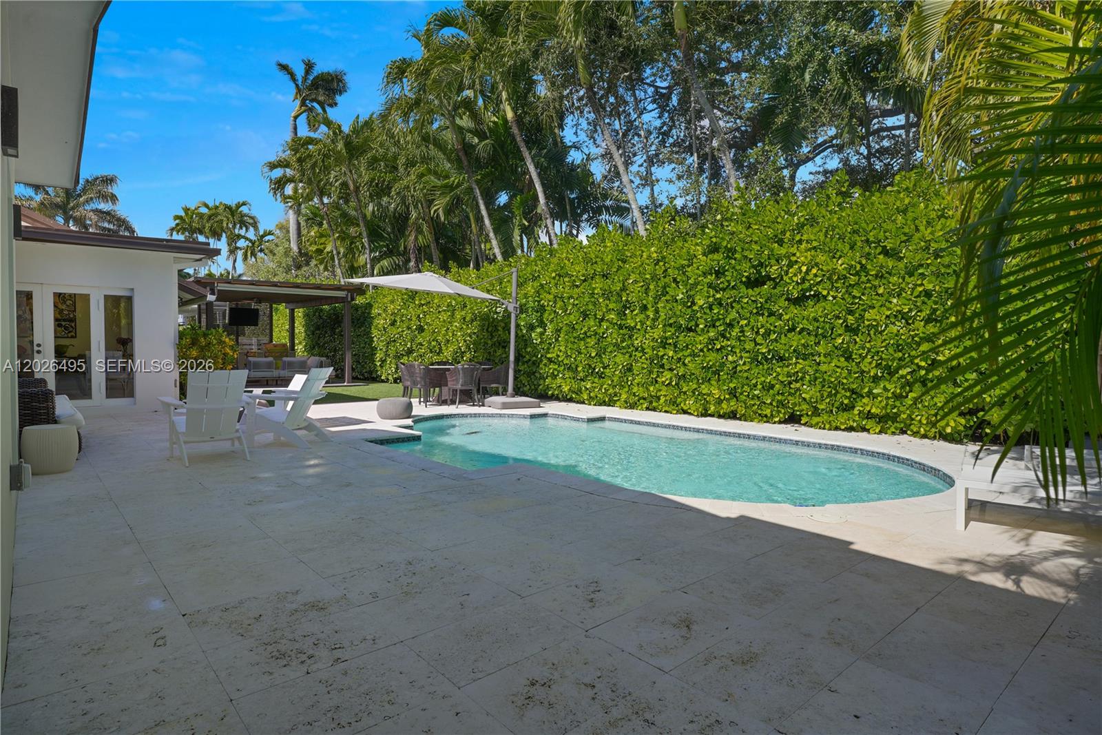 6111 SW 86th St South Miami, FL 33143