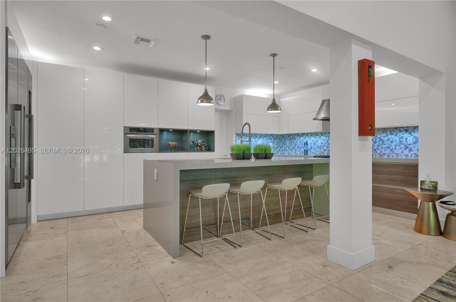 6111 SW 86th St South Miami, FL 33143