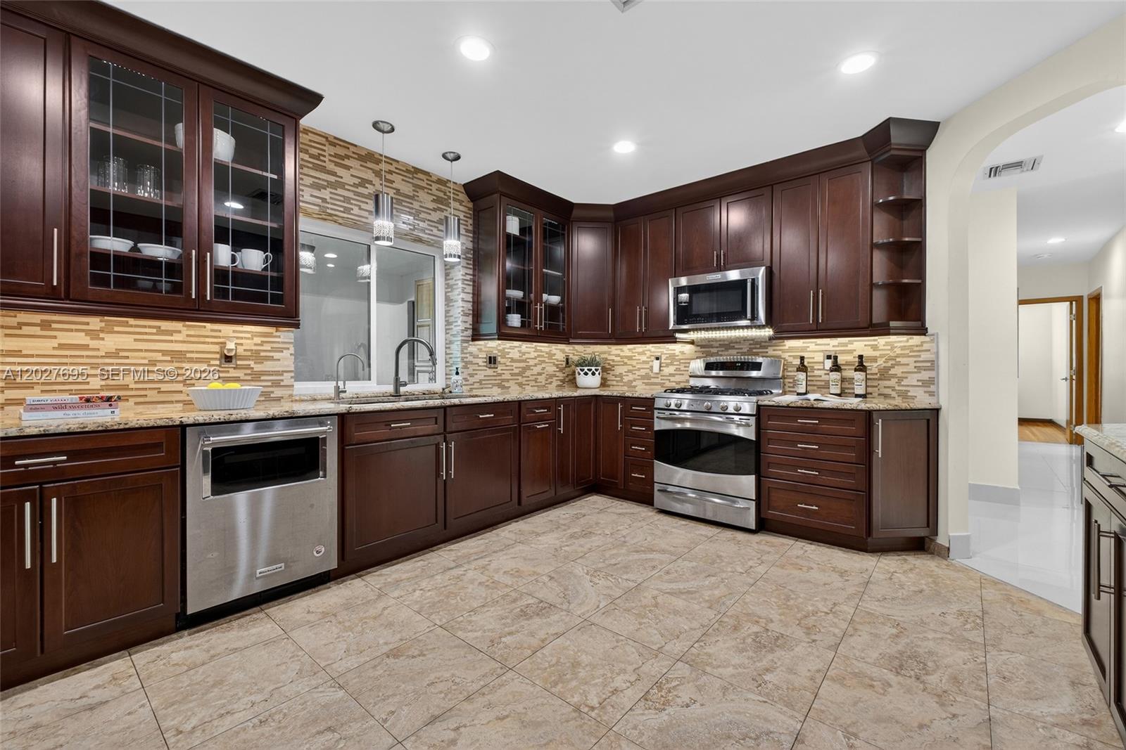 6125 SW 109th St Pinecrest, FL 33156