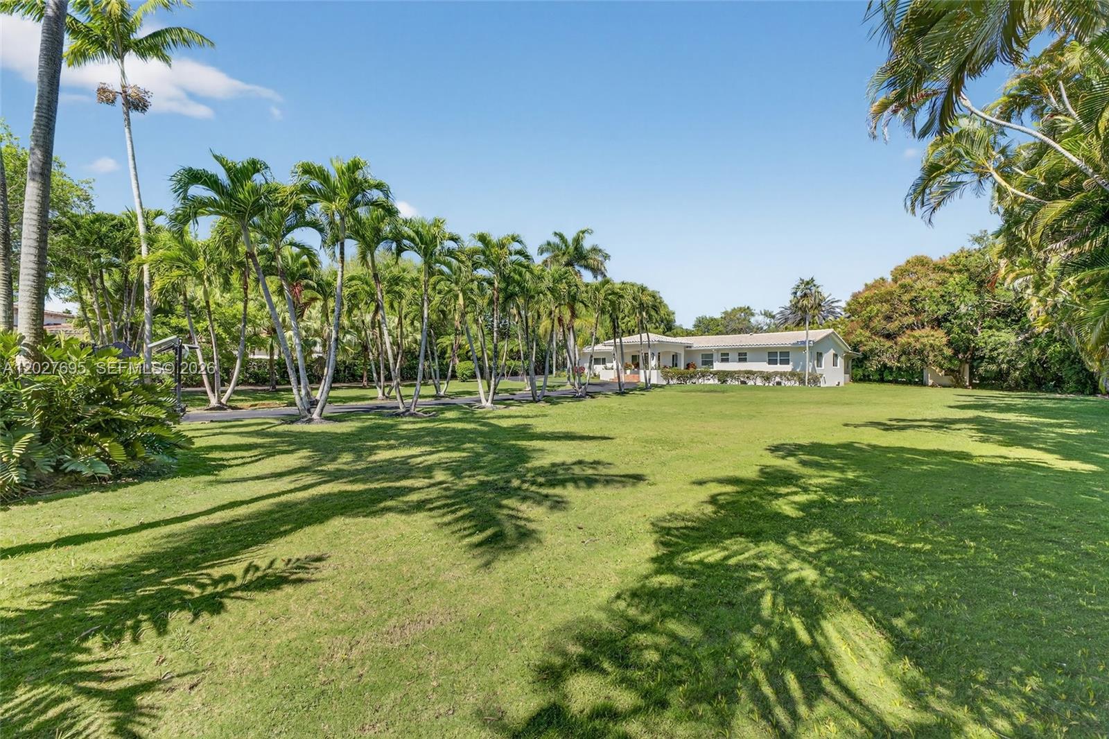 6125 SW 109th St Pinecrest, FL 33156