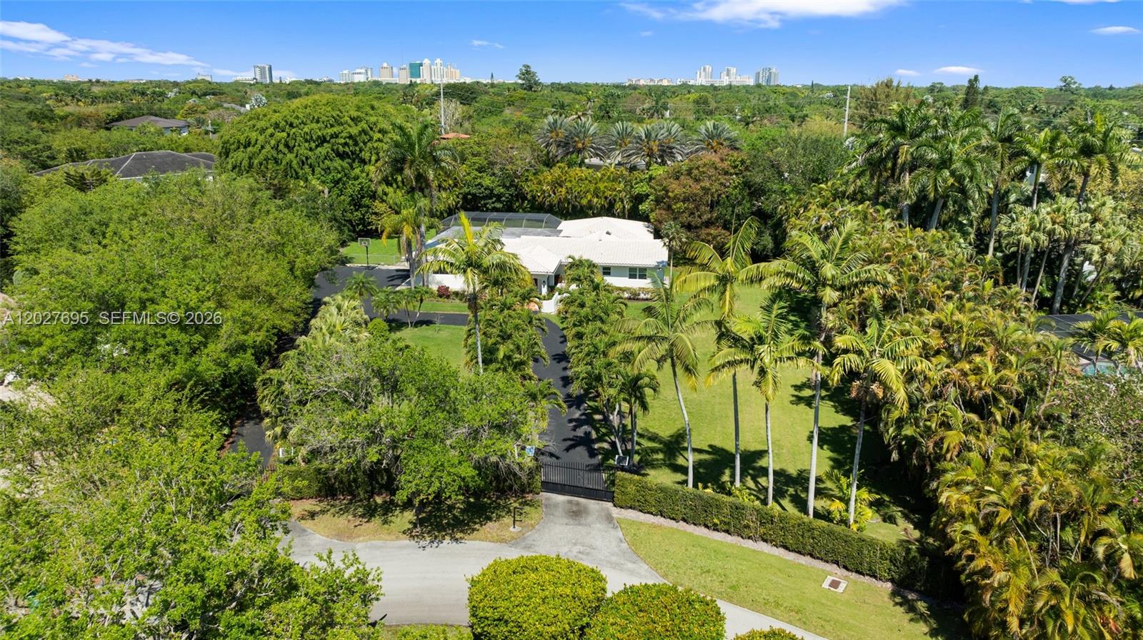 6125 SW 109th St Pinecrest, FL 33156