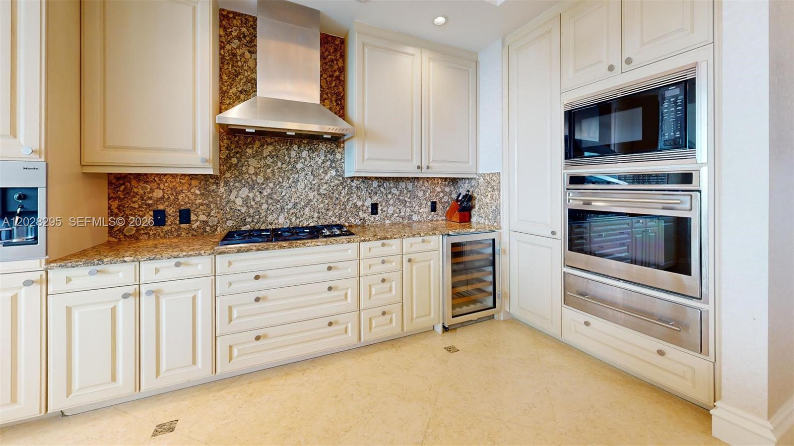 10295 Collins Ave #205 Bal Harbour, FL 33154