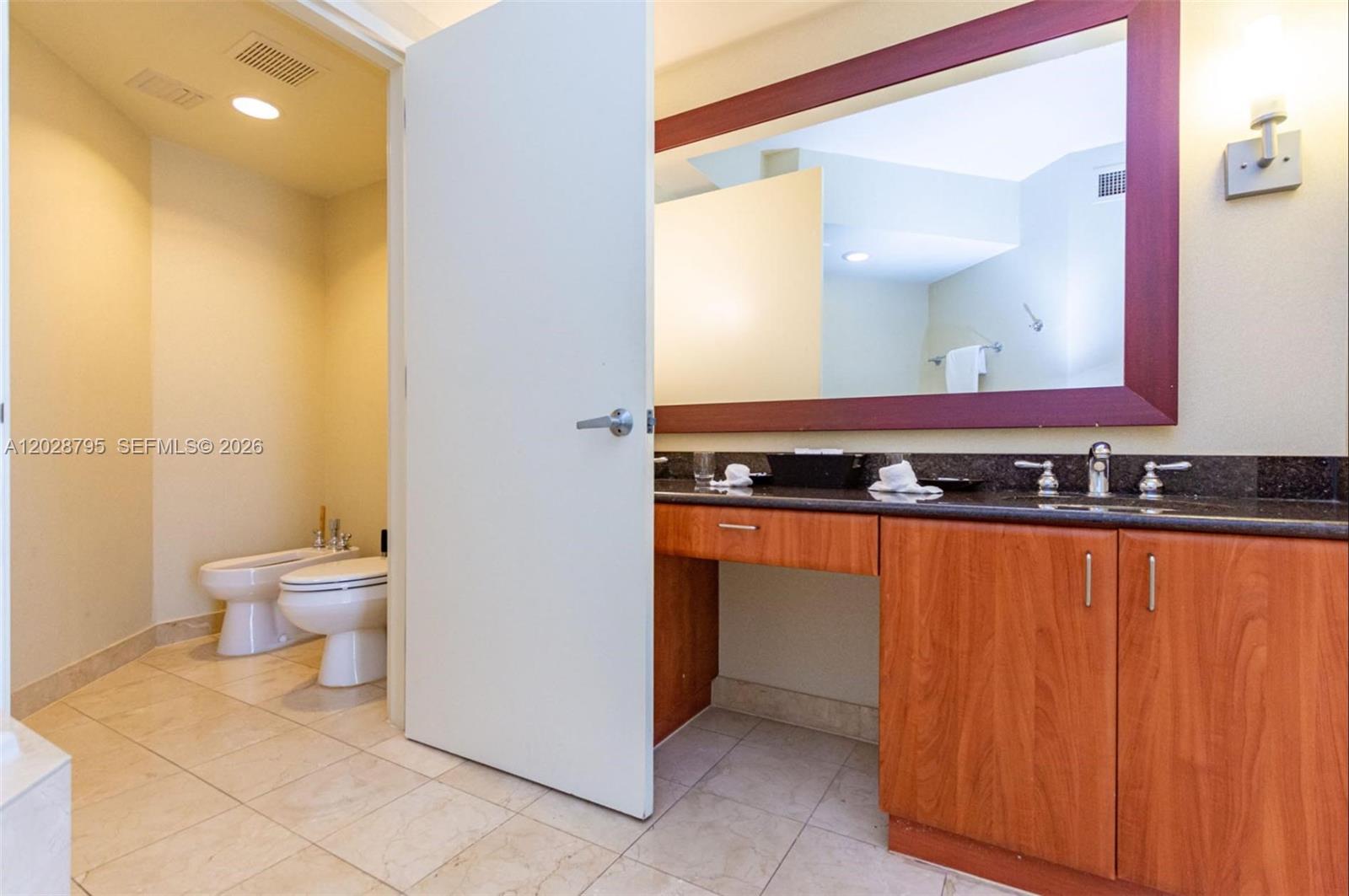 18001 Collins Ave #1414 Sunny Isles Beach, FL 33160