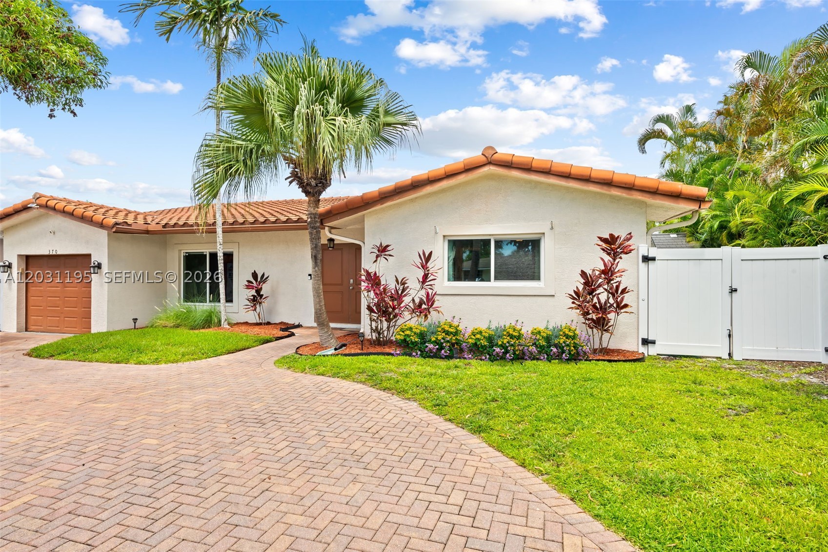 370 SE 12th Ave Pompano Beach, FL 33060