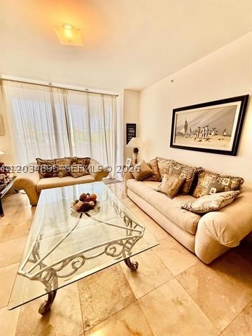 9595 Collins Ave #N2-G Surfside, FL 33154