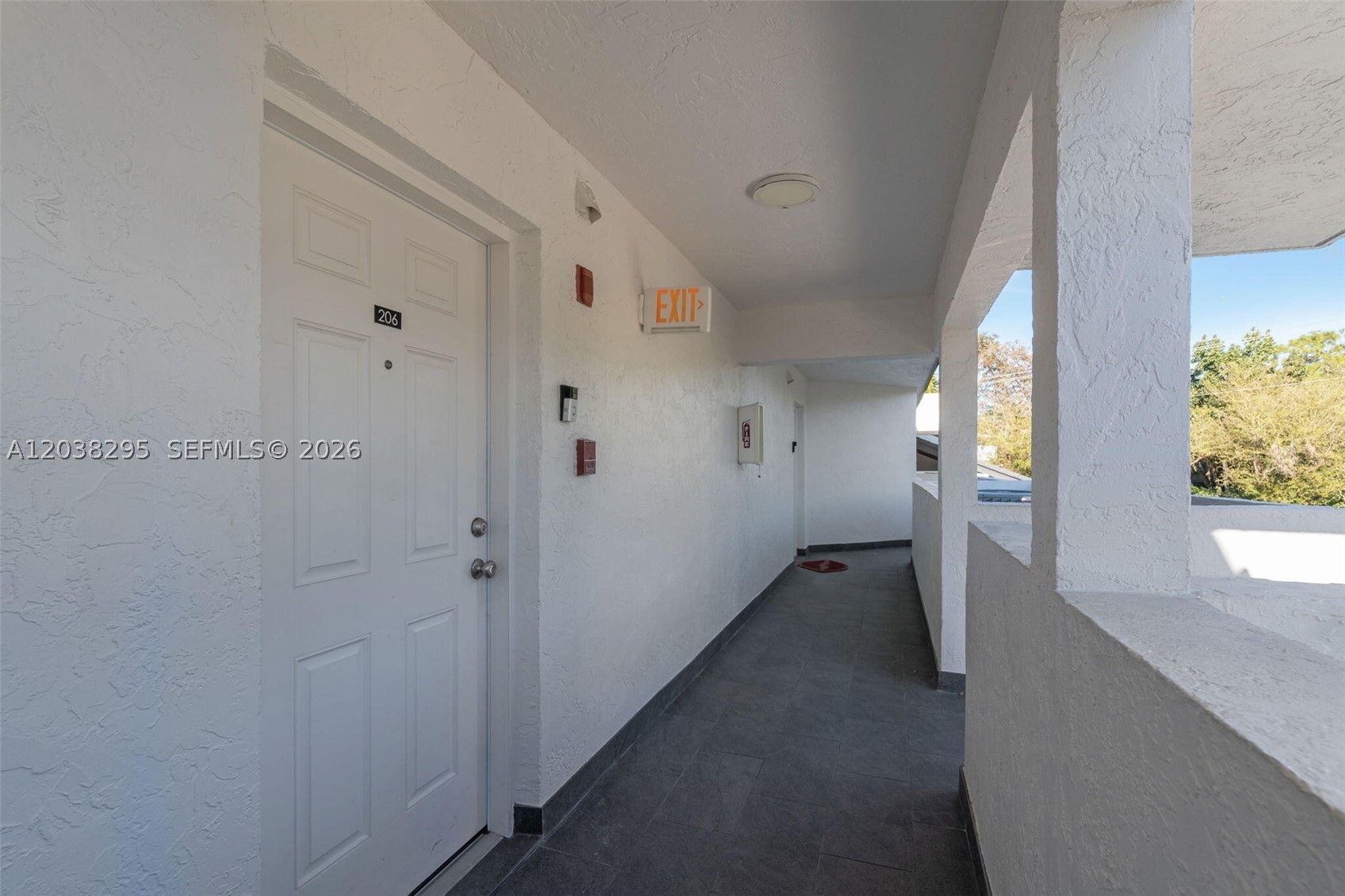 5750 Turin St #206 Coral Gables, FL 33146