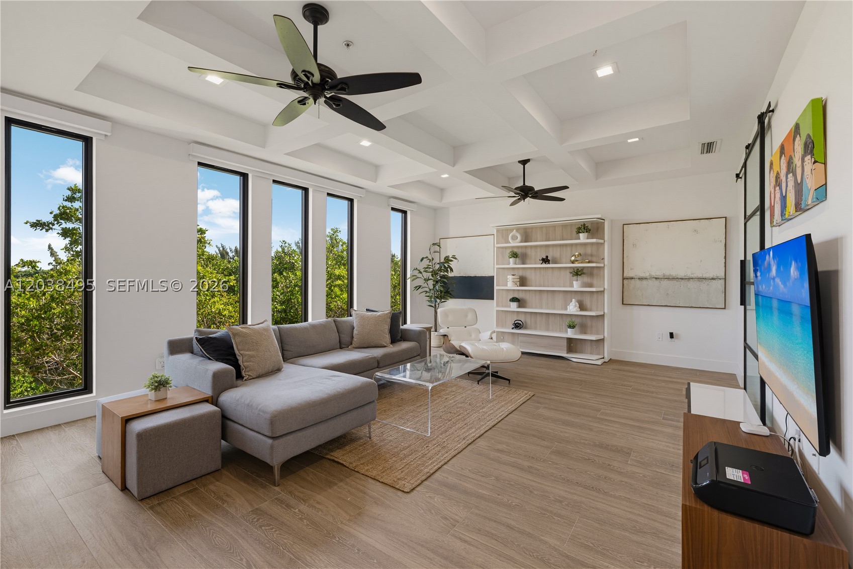 6232 Paradise Pt Dr Palmetto Bay, FL 33157