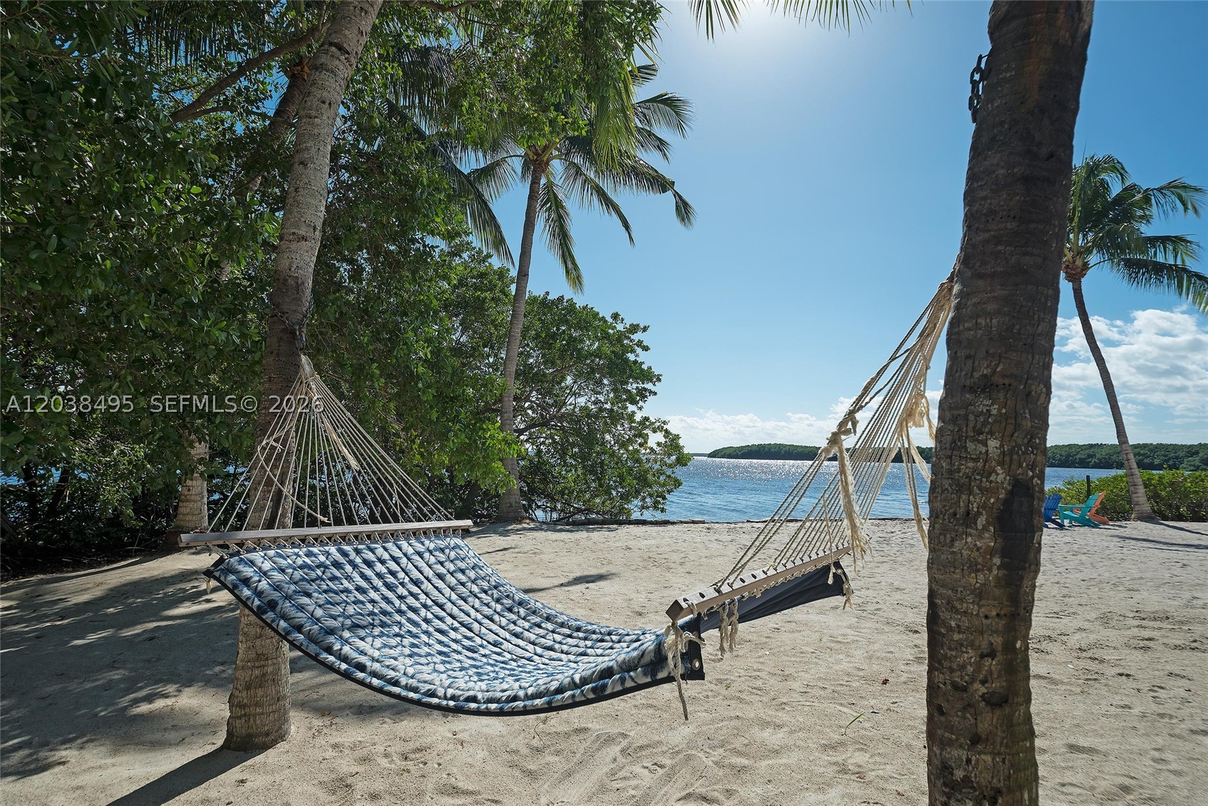 6232 Paradise Pt Dr Palmetto Bay, FL 33157