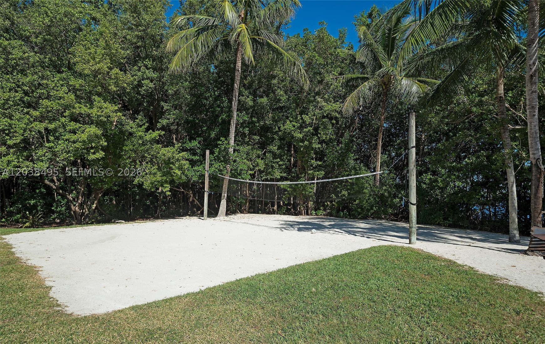 6232 Paradise Pt Dr Palmetto Bay, FL 33157