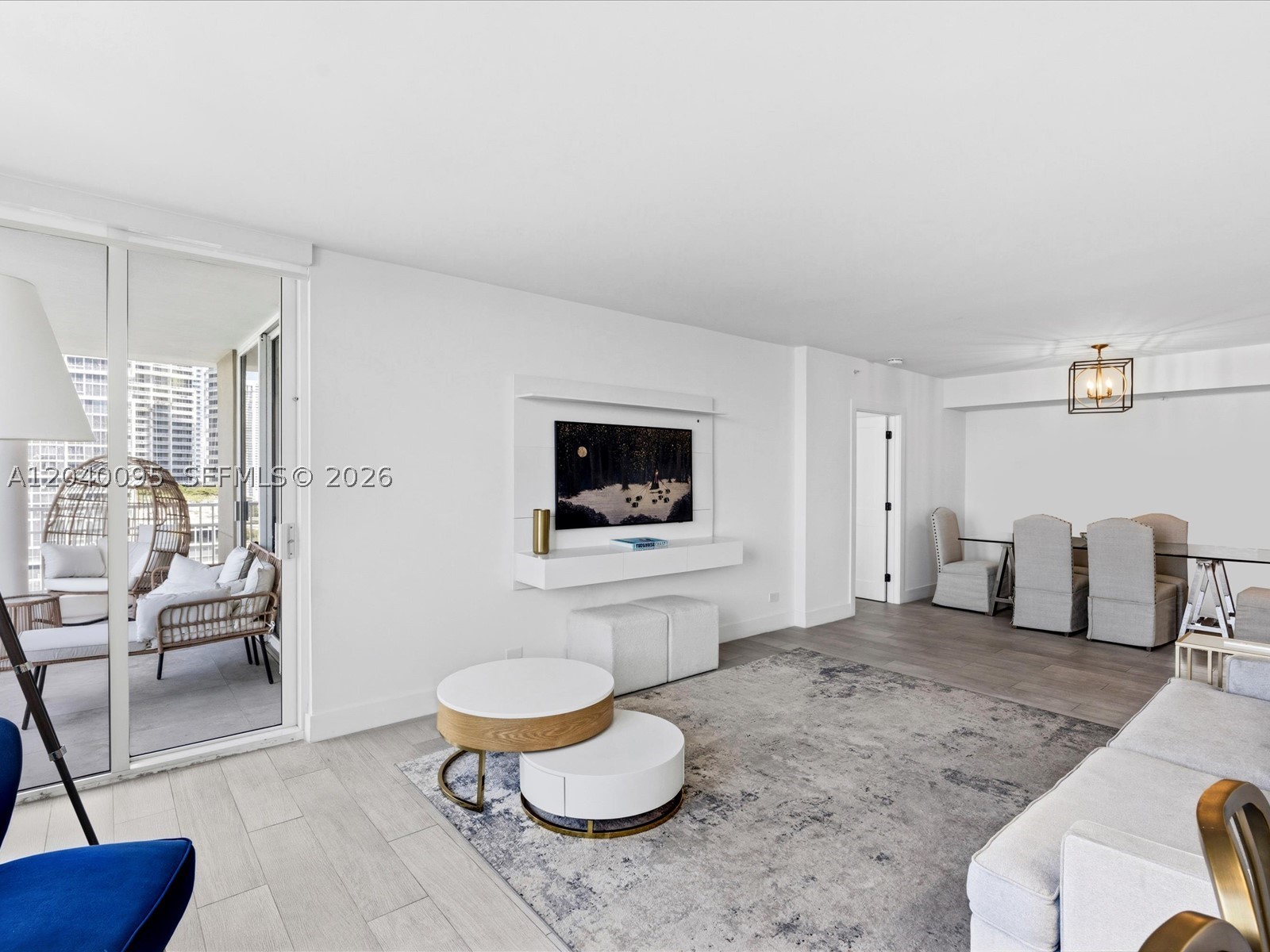 image Courvoisier Courts5
