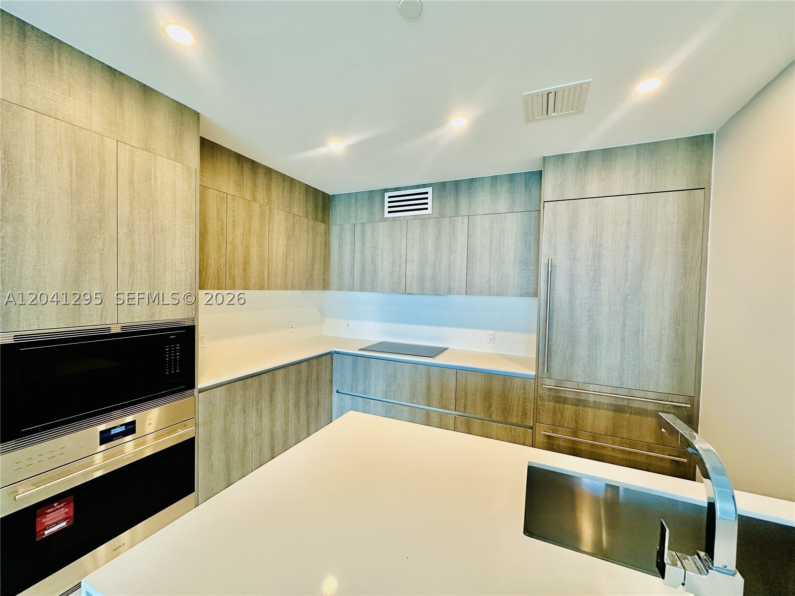 17550 Collins Ave #803 Sunny Isles Beach, FL 33160