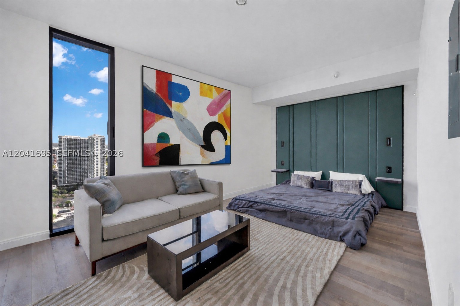 image E11EVEN Hotel & Residences16