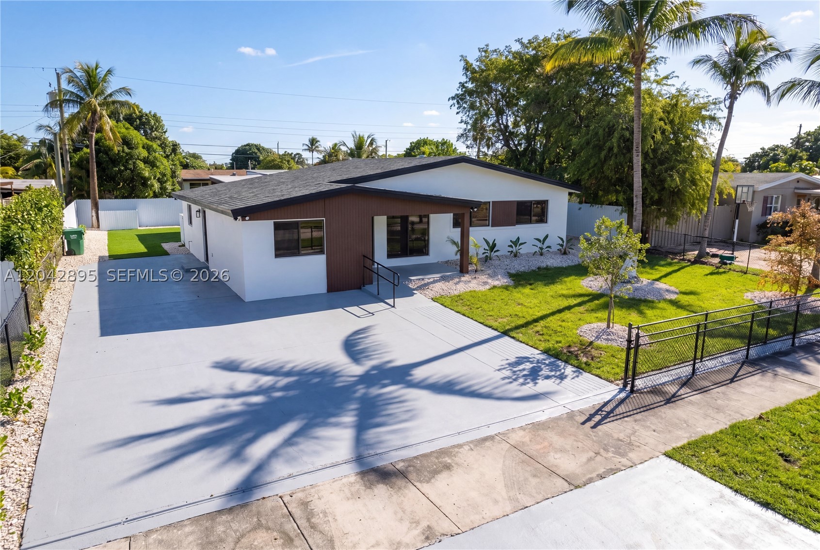 12471 SW 190th Ter