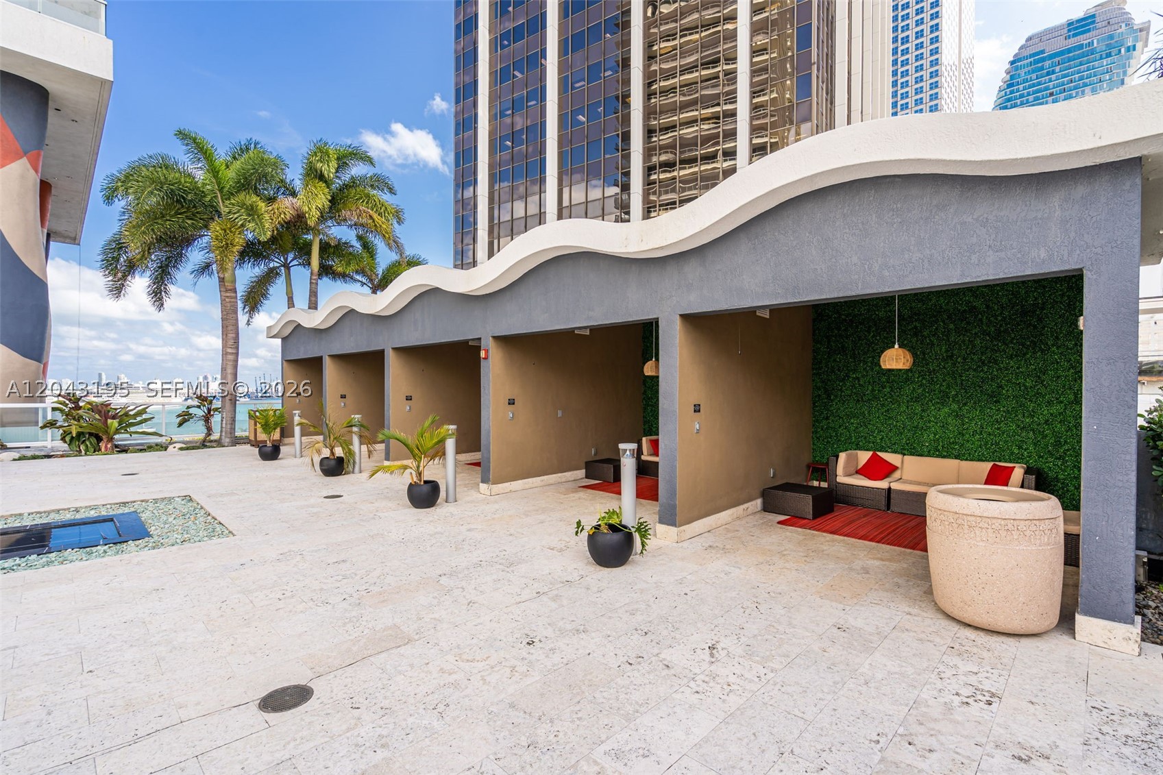 image 50 Biscayne23