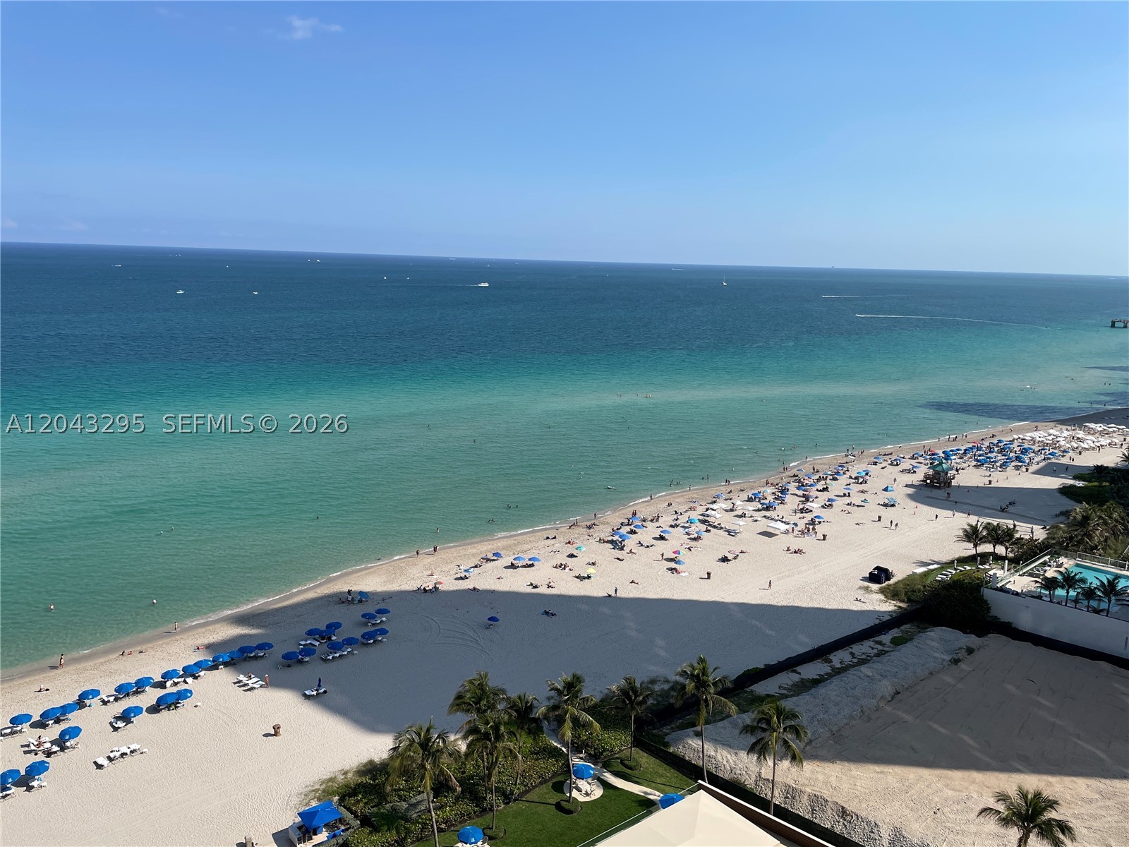 17555 Collins Ave #1906