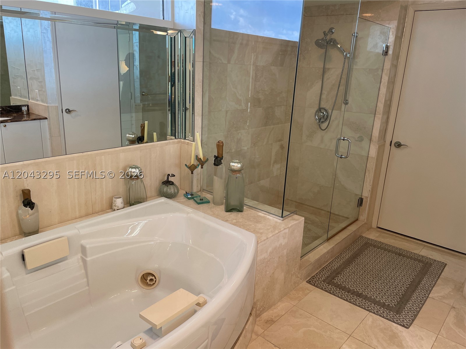 17555 Collins Ave #1906 Sunny Isles Beach, FL 33160