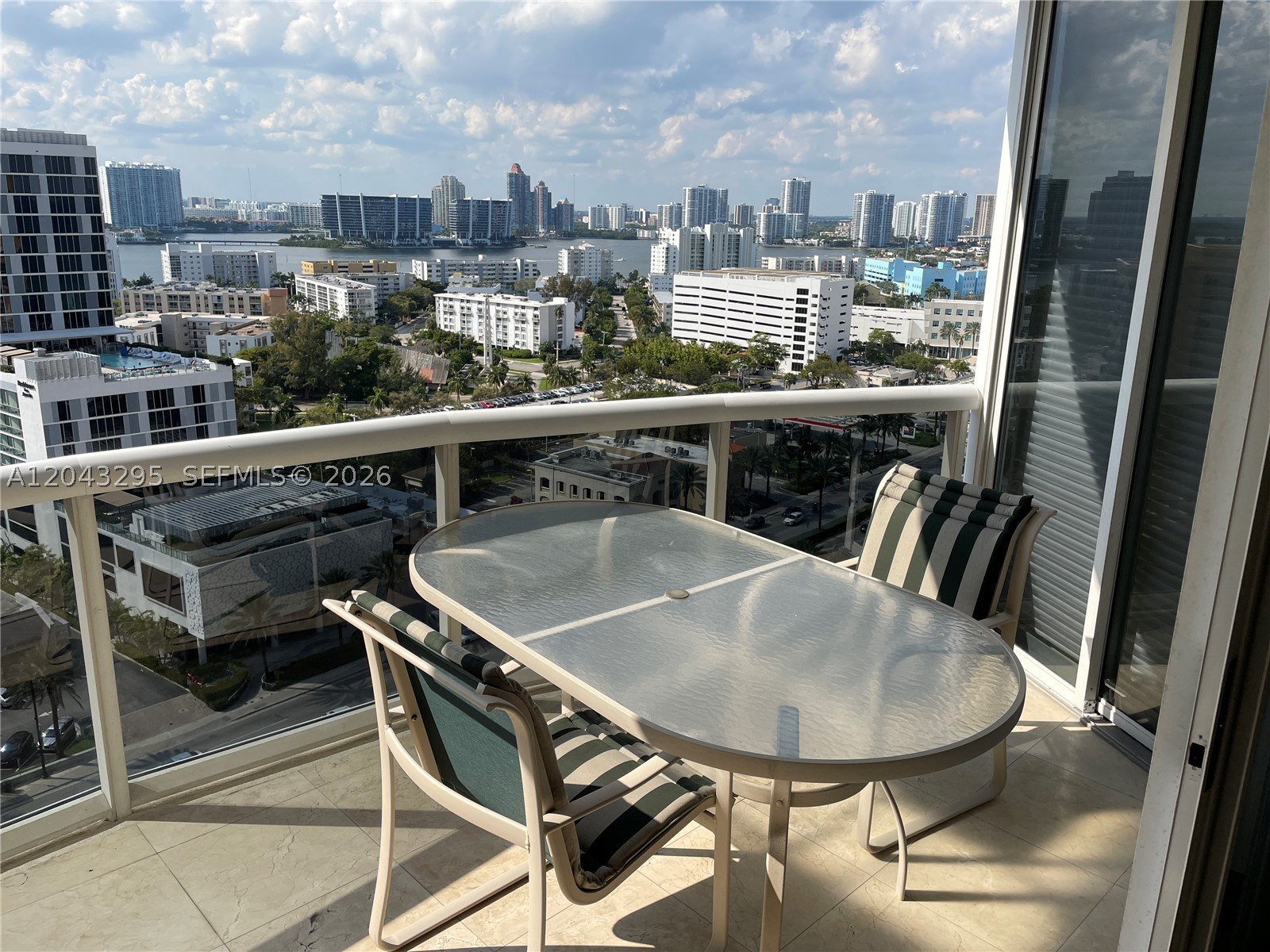 17555 Collins Ave #1906 Sunny Isles Beach, FL 33160