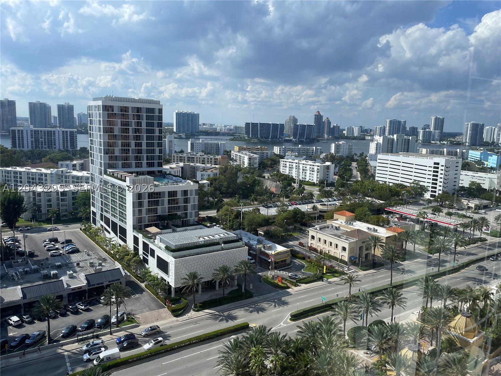 17555 Collins Ave #1906 Sunny Isles Beach, FL 33160