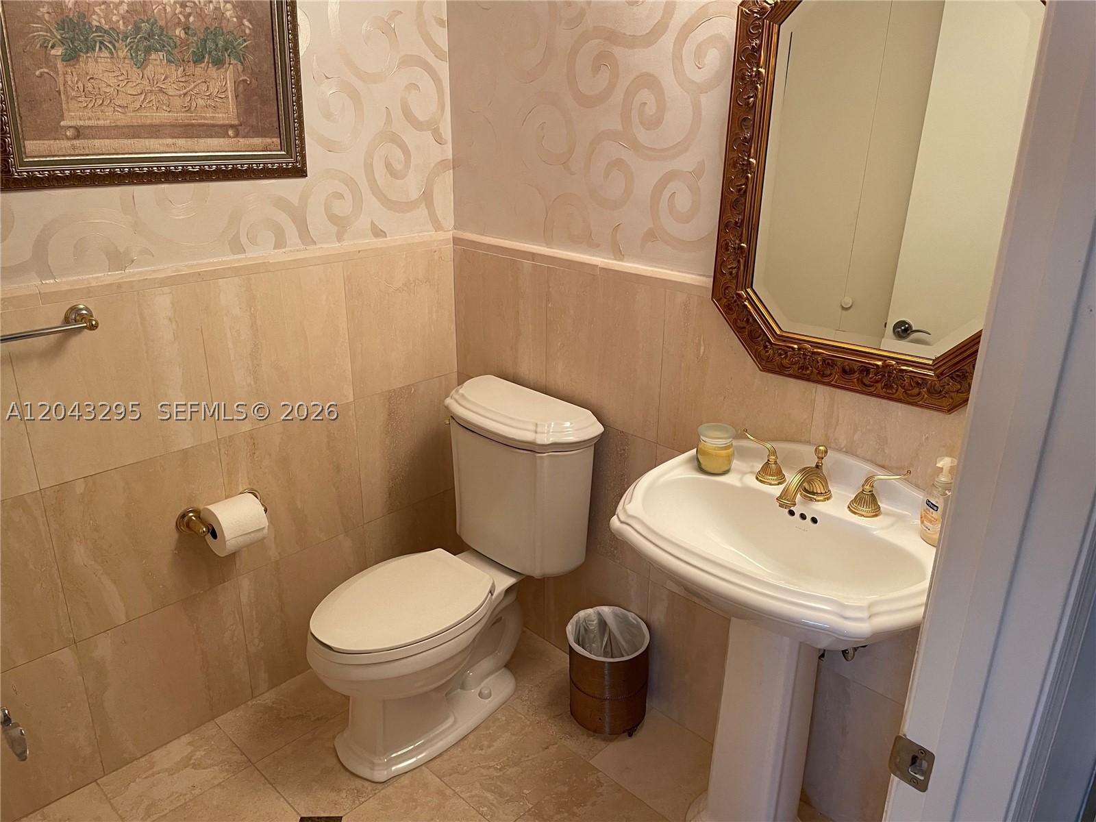 17555 Collins Ave #1906 Sunny Isles Beach, FL 33160