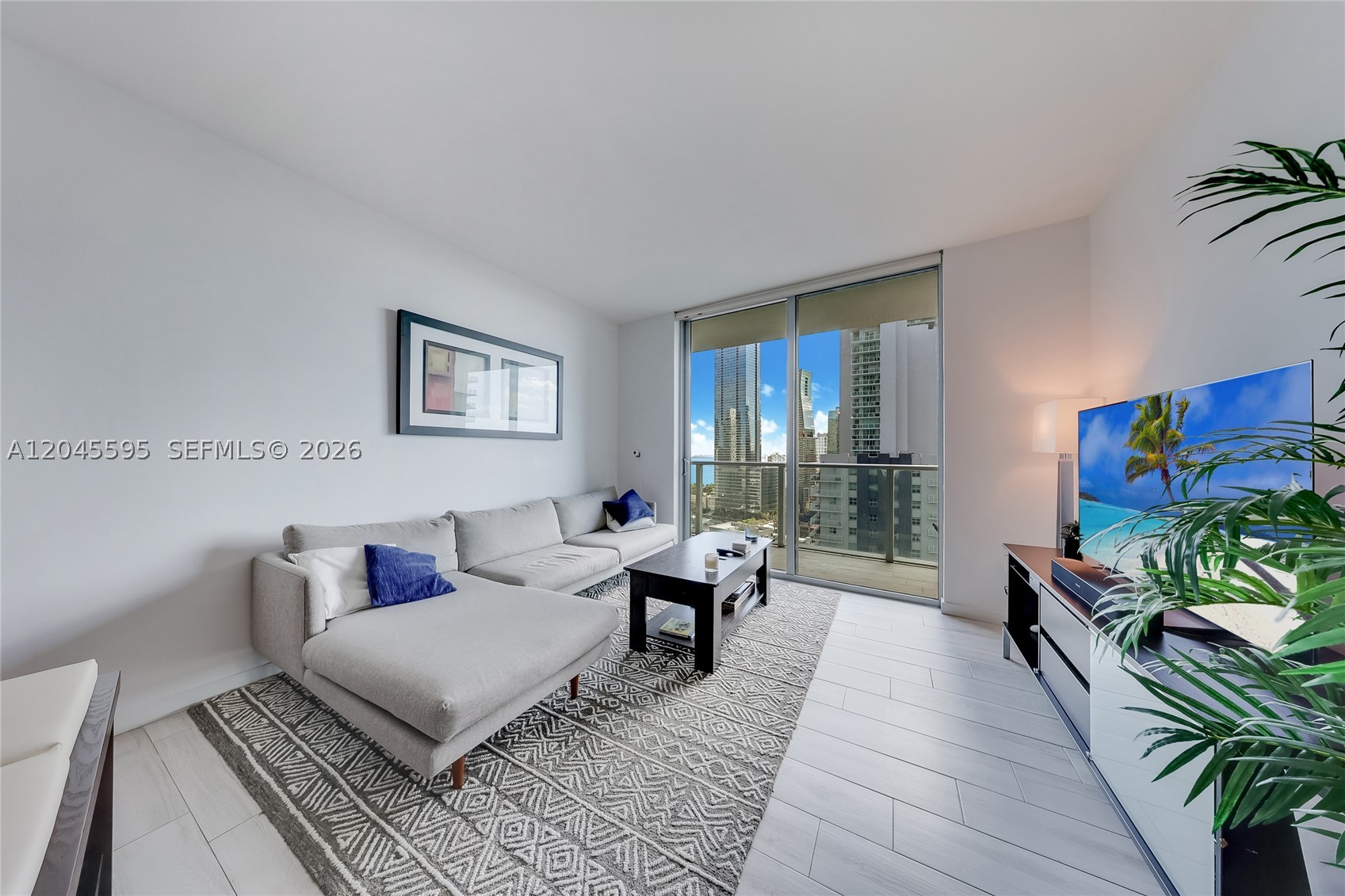 1100 S Miami Ave #2504 Miami, FL 33130