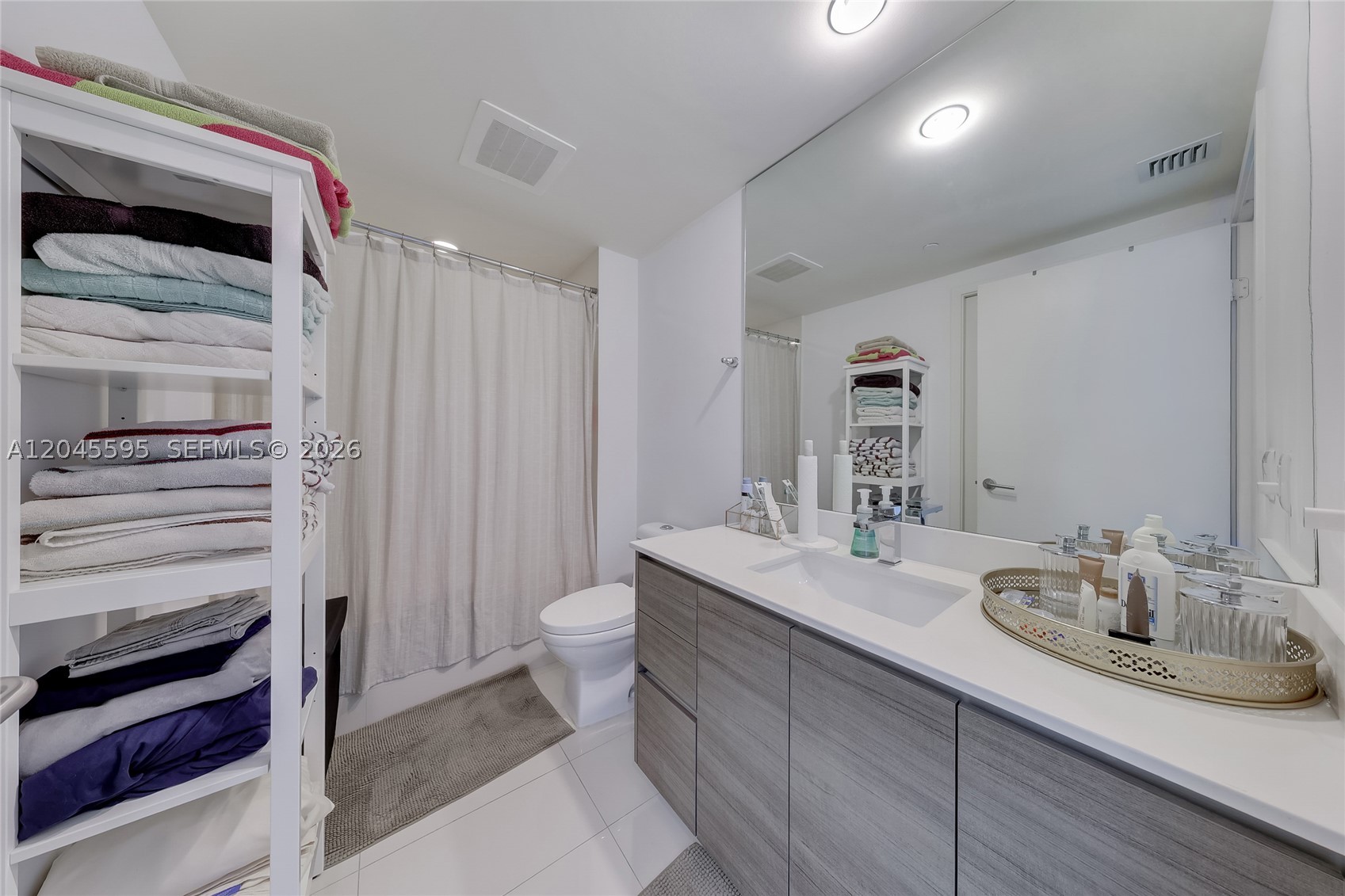 1100 S Miami Ave #2504 Miami, FL 33130