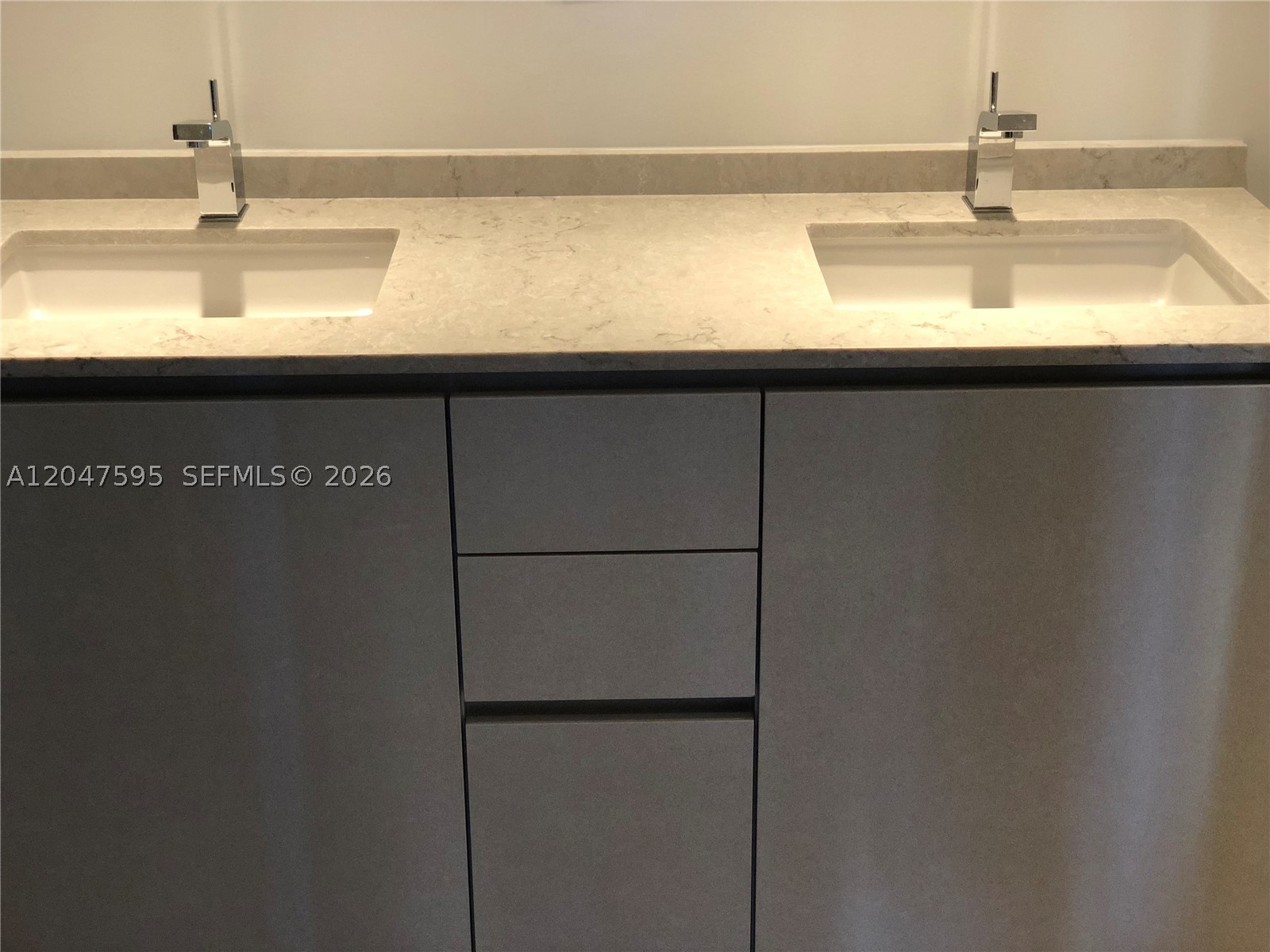 image 1010 Brickell15
