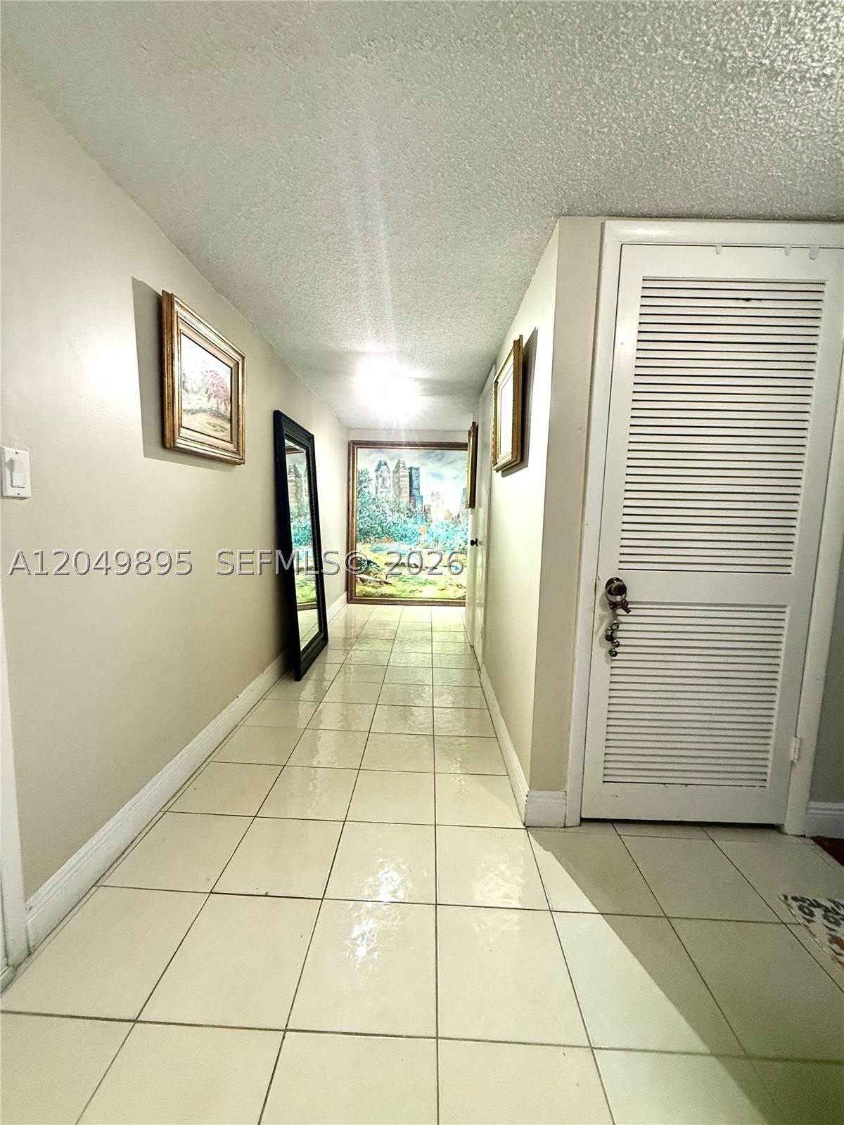 image Ten Thousand Plaza10