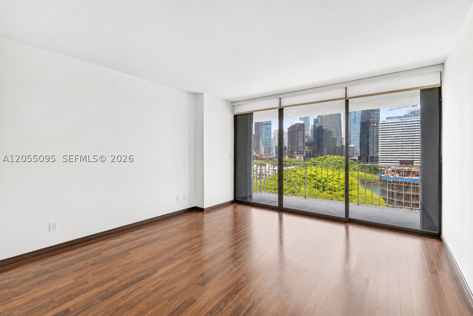 image Brickell Place II20