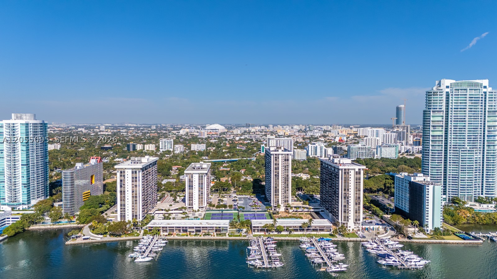 image Brickell Place II27