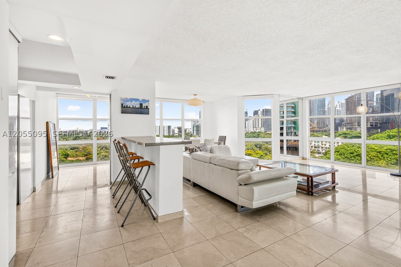 image Brickell Place II7